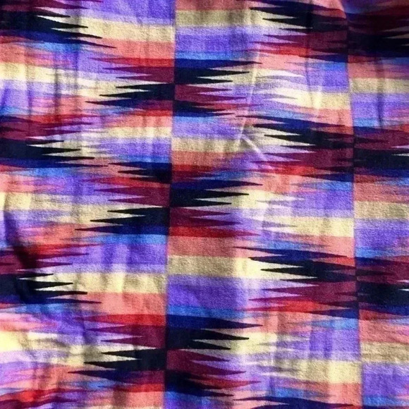 Lularoe TC2 18-24 plus size Aztec pattern leggings . NWOT. Fun colors! - Picture 2 of 4